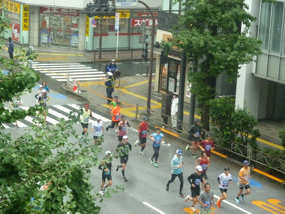 須田町一丁目交差点